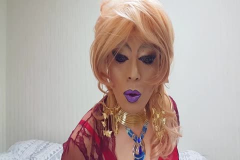 Sissy Niclo lovely Makeup After Smoking2