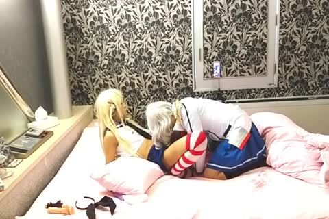 2 Crossdressers Pl;aying