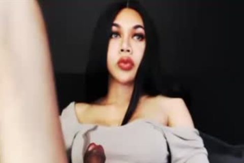 Longmint Pulls spooge Out Of Monstercock