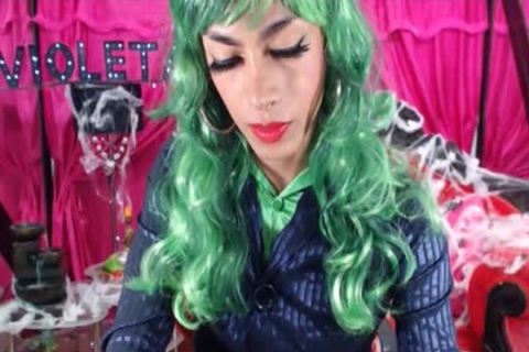 busty tranny Jerking Her 9 Inch dick