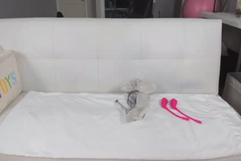 Ana Nomie On Chaturbate clip nineteen