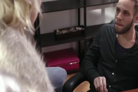 skinny Tbabe Lena Kelly acquires good butthole job In The Office