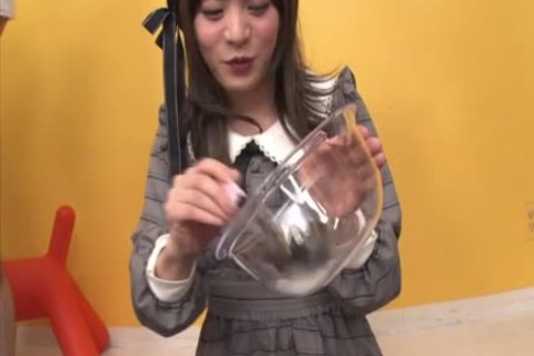 Jap Crossdresser likes sperm Tworship P
