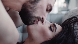 Transsensual.com - Brunette Johnny B fantasy blowjobs