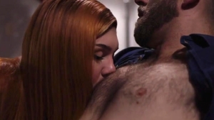 fine Ts gal Daisy Taylor Seduces Hunk And gets Analed