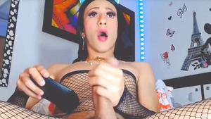Seductive sheboy likes jerking off Her biggest penis