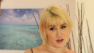 Devil's Tgirls: Seduced by Executive's Big Dick